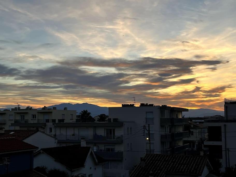 Appart T2 Calme - Centre De Canet - Parking - Clim Esterno foto
